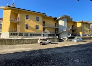 Quadrilocale Piazza Costa, Santo Stefano Belbo - foto 1
