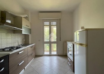 Trilocale Via Ottavio Riccadonna, Canelli - foto 1