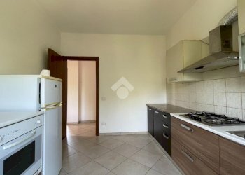 Trilocale Via Ottavio Riccadonna, Canelli - foto 2