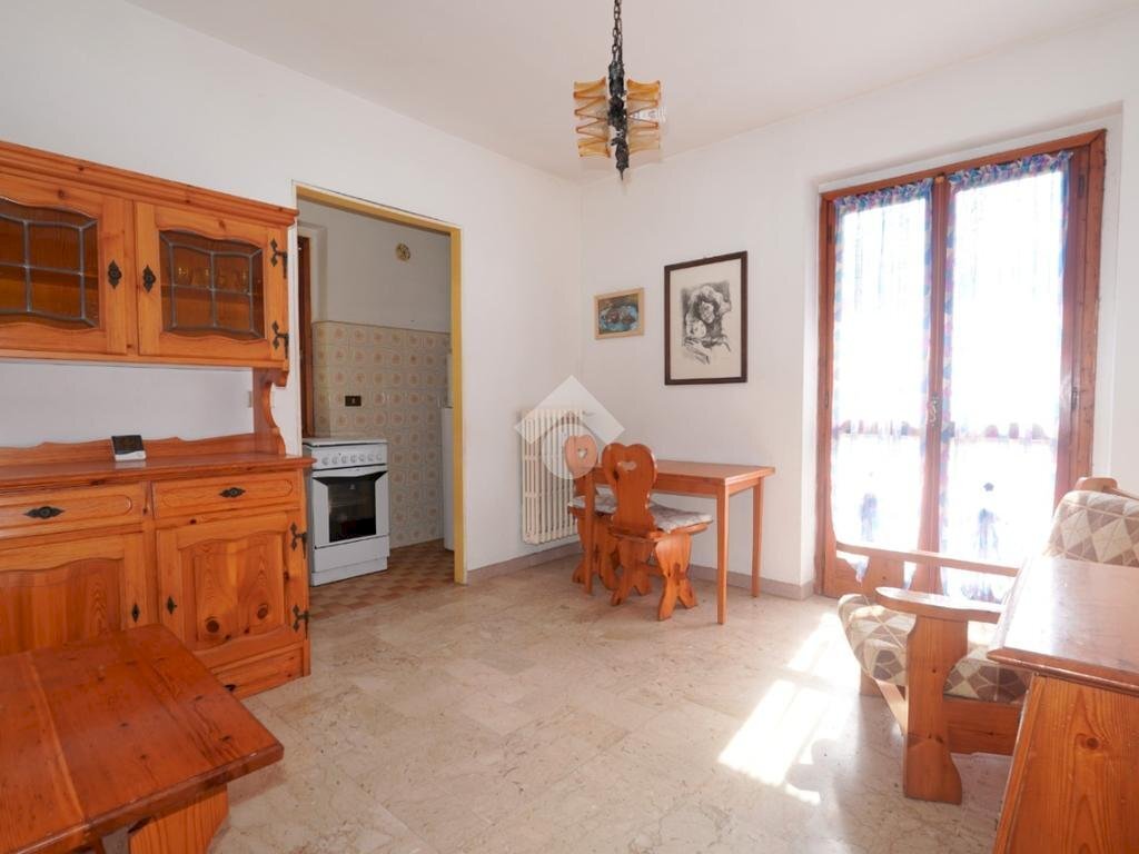 Two-room apartment Via villaggio edelweiss, Gravere - photo 1