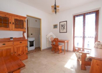Two-room apartment Via villaggio edelweiss, Gravere - photo 1