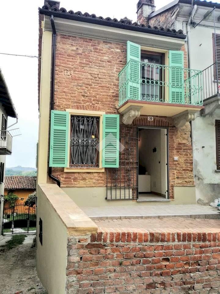Casa semi indipendente Via Martire Giambone, Camagna Monferrato - foto 1