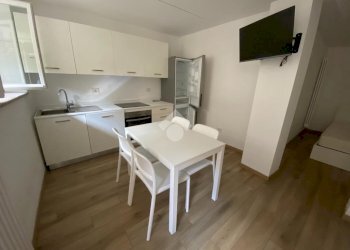 One-room apartment Via San Martino, Saluzzo - photo 7