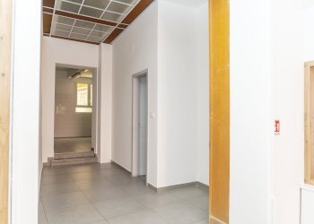 Negozio Bologna (zona Centro Storico) - foto 7
