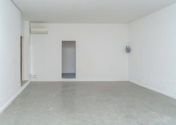 Negozio Bologna (zona Centro Storico) - foto 18