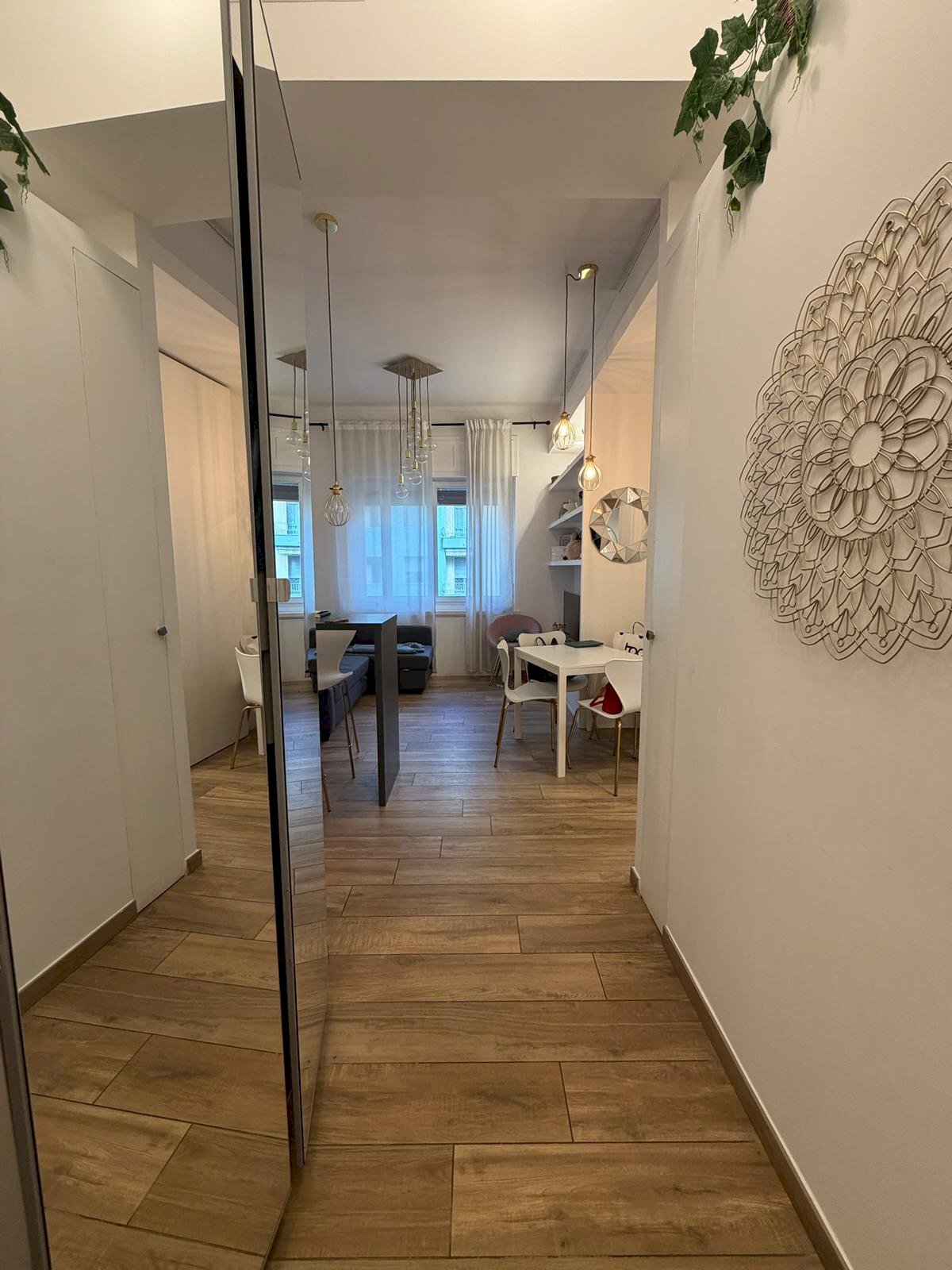 Corridoio - Two-room apartment corso Duca degli Abruzzi, 87, Torino (neighborhood Crocetta) - photo 2