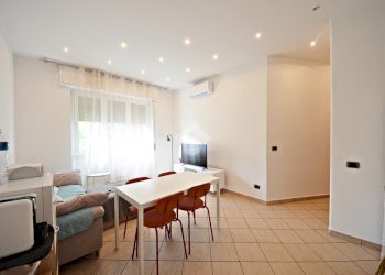 Apartment Via Trieste, Cernusco sul Naviglio - photo 2