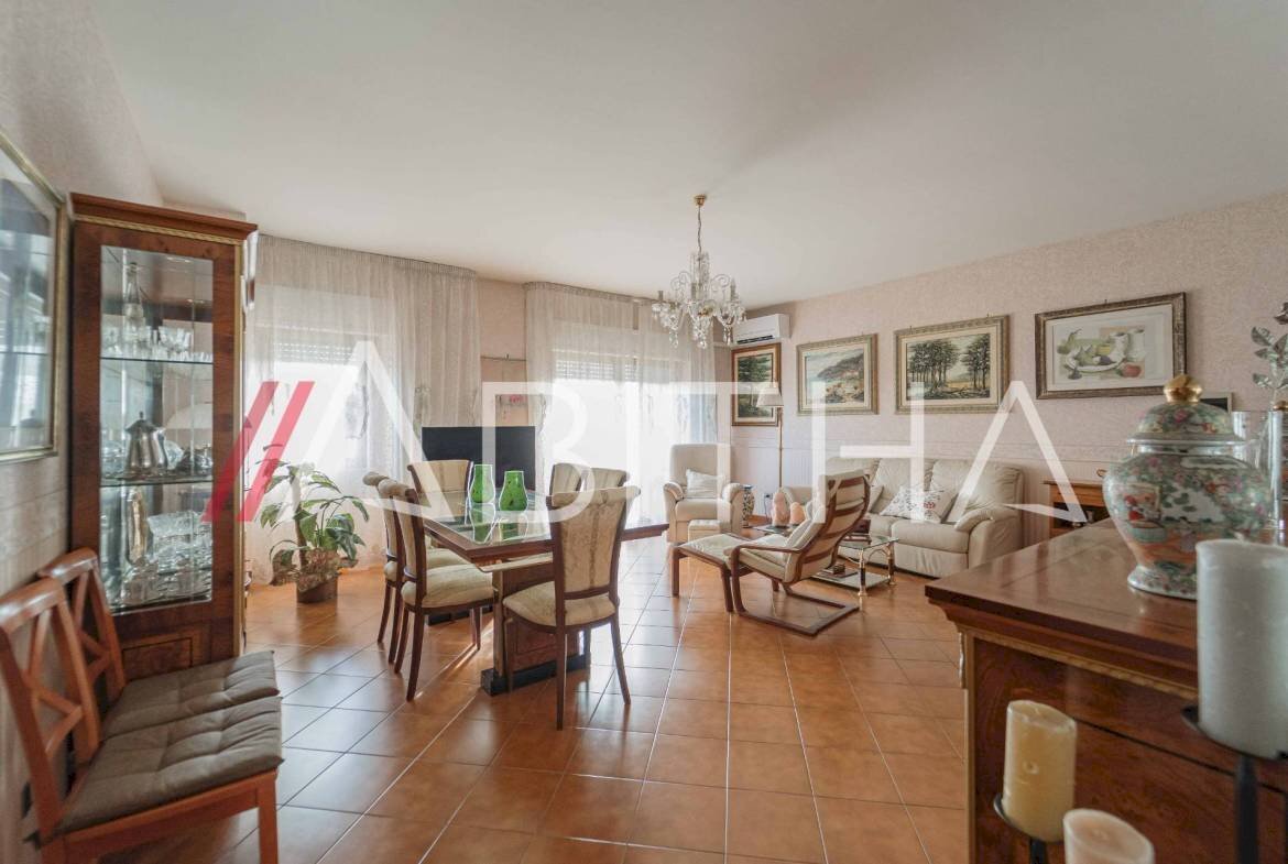 Four-room apartment Via Pollenza, Roma - photo 2