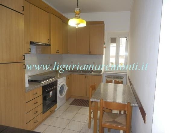 Bilocale Savona (zona Centro storico) - foto 1