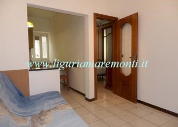 Bilocale Savona (zona Centro storico) - foto 2