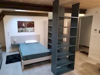 Camera da letto - Monolocale corso Duca degli Abruzzi, 48, Torino (zona Crocetta) - foto 2