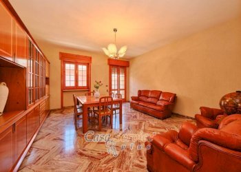 Casa indipendente via Antonio Lenio, Parabita - foto 5