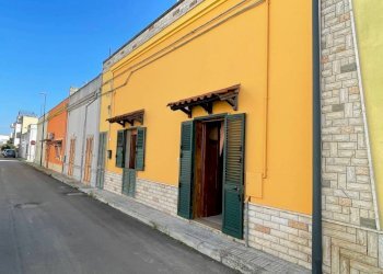 Zona - Casa indipendente via Giuseppe Verdi, Neviano - foto 2