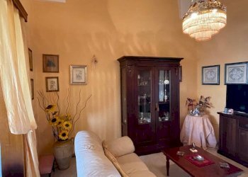 Salone - Casa indipendente via Giuseppe Verdi, Neviano - foto 13