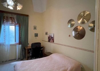 Camera da letto - Casa indipendente via Giuseppe Verdi, Neviano - foto 21