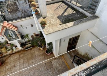 Giardino - Casa indipendente via Giuseppe Verdi, Neviano - foto 40