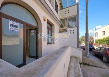 Vista - Ufficio via Duca delle Puglie, Matino - foto 1
