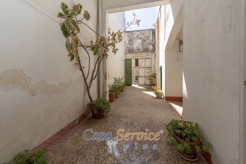 Interno palazzo - Independent house via San Lillo, Ruffano - photo 3