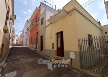 Facciata - Casa indipendente via Firenze, Matino - foto 2