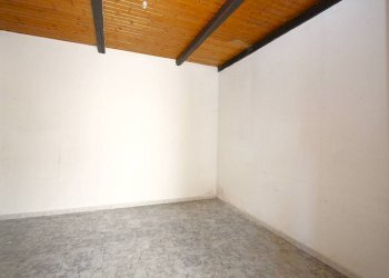 Stanza non arredata - Independent house via Santa Rosalia, Matino - photo 20