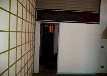 ambiente - Shop via Roma, Matino - photo 6
