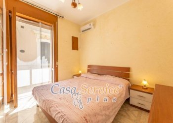 Camera da letto - Three-room apartment via Bartolomeo Ravenna, Gallipoli - photo 3