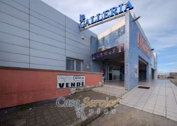 Zona - Shop strada Provinciale Collepasso, Matino - photo 11