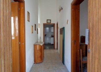 Corridoio - Casa indipendente via Savoia, Matino - foto 8