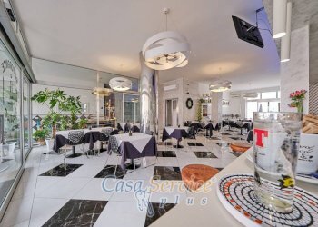 Salone - Stabile - Palazzo via Giuseppe Garibaldi, 96, Porto Cesareo - foto 15