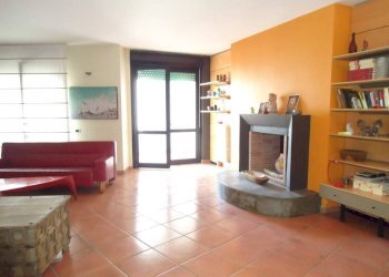 Salone - Attic traversa Viale Stazione, Casarano - photo 1