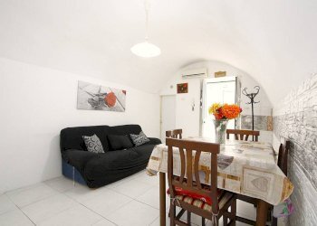 Salone - Casa indipendente via Impero, 58, Parabita - foto 1