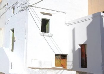 Facciata - Casa indipendente via Immacolata, Matino - foto 13