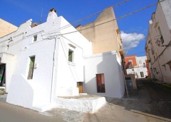 Facciata - Casa indipendente via Immacolata, Matino - foto 4