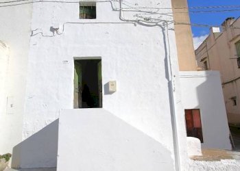 Facciata - Casa indipendente via Immacolata, Matino - foto 8