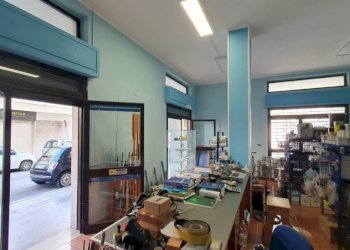 Interno non residenziale - Negozio via San Lazzaro, Gallipoli - foto 26
