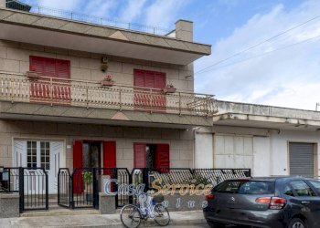 Facciata - Appartamento via Prezzolini, Aradeo - foto 22
