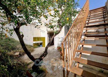 Giardino - Casa indipendente via Martiri del Risorgimento, Taviano - foto 6
