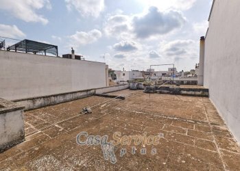Balcone - Independent house via Martiri del Risorgimento, Taviano - photo 11