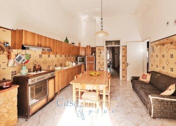 Cucina - Independent house via Martiri del Risorgimento, Taviano - photo 17