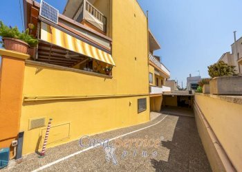 Cortile interno - Casa indipendente via Barberini, Ugento - foto 15