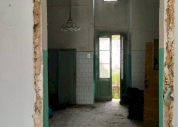 Interno non residenziale - Independent house via Giuseppe Mazzini, Racale - photo 9
