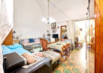 Salone - Appartamento via Vittorio Emanuele II, San Cesario di Lecce - foto 4
