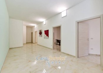 Interno non residenziale - Stabile - Palazzo via Grazia Deledda, Gallipoli - foto 14