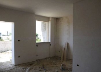 Stanza non arredata - Villa via Stromboli, Taviano - foto 27