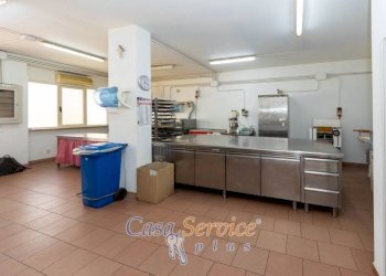 Interno non residenziale - Bar Tavola Calda - Fredda via Mariana Albina, Alezio - foto 22