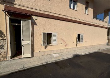 Facciata - Casa indipendente via Giuseppe Garibaldi, Matino - foto 15