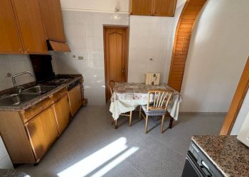 Cucina - Casa indipendente via Giuseppe Garibaldi, Matino - foto 21