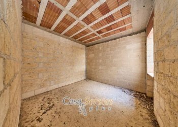 Stanza non arredata - Stabile - Palazzo via Casarano, Melissano - foto 18