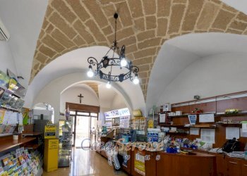 Interno non residenziale - Bar - Tabacchi - Ricevitoria corso Roma, Gallipoli - foto 2