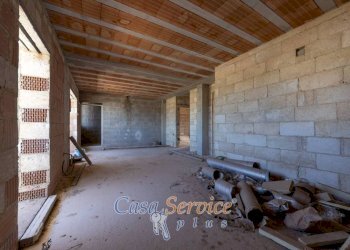 Stanza non arredata - Casa indipendente via Andrea Giannelli, Parabita - foto 23